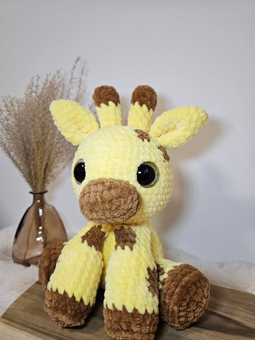 Giraffe Stella